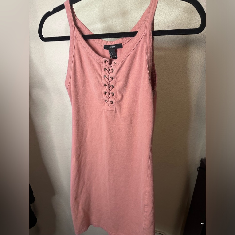 Pink bodycon dress